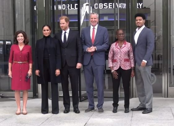 Принц Хари и съпругата му Меган Маркъл посетиха кулата на